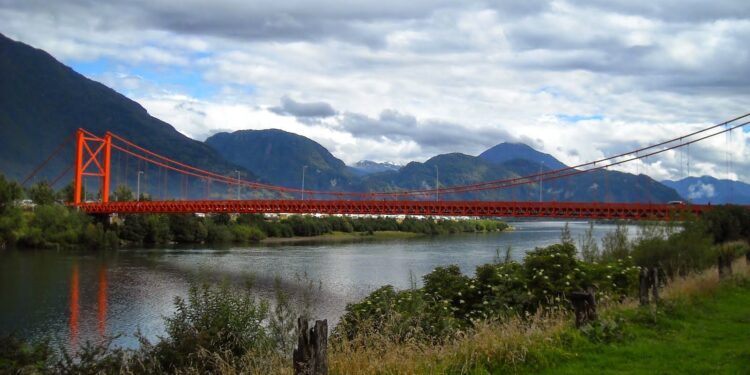 puente-presidente-ibanez-750x375